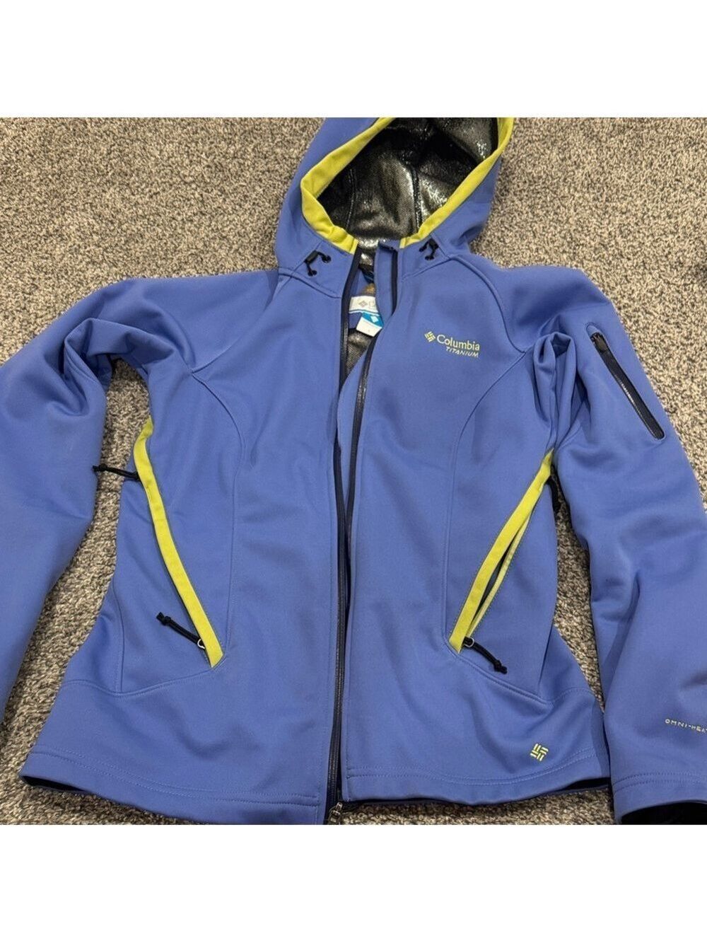 Columbia Periwinkle Softshell Hooded Jacket with Lime Accents